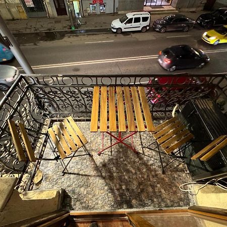 The King Suite With Balcony View Piata Romana Bucarest Exterior foto