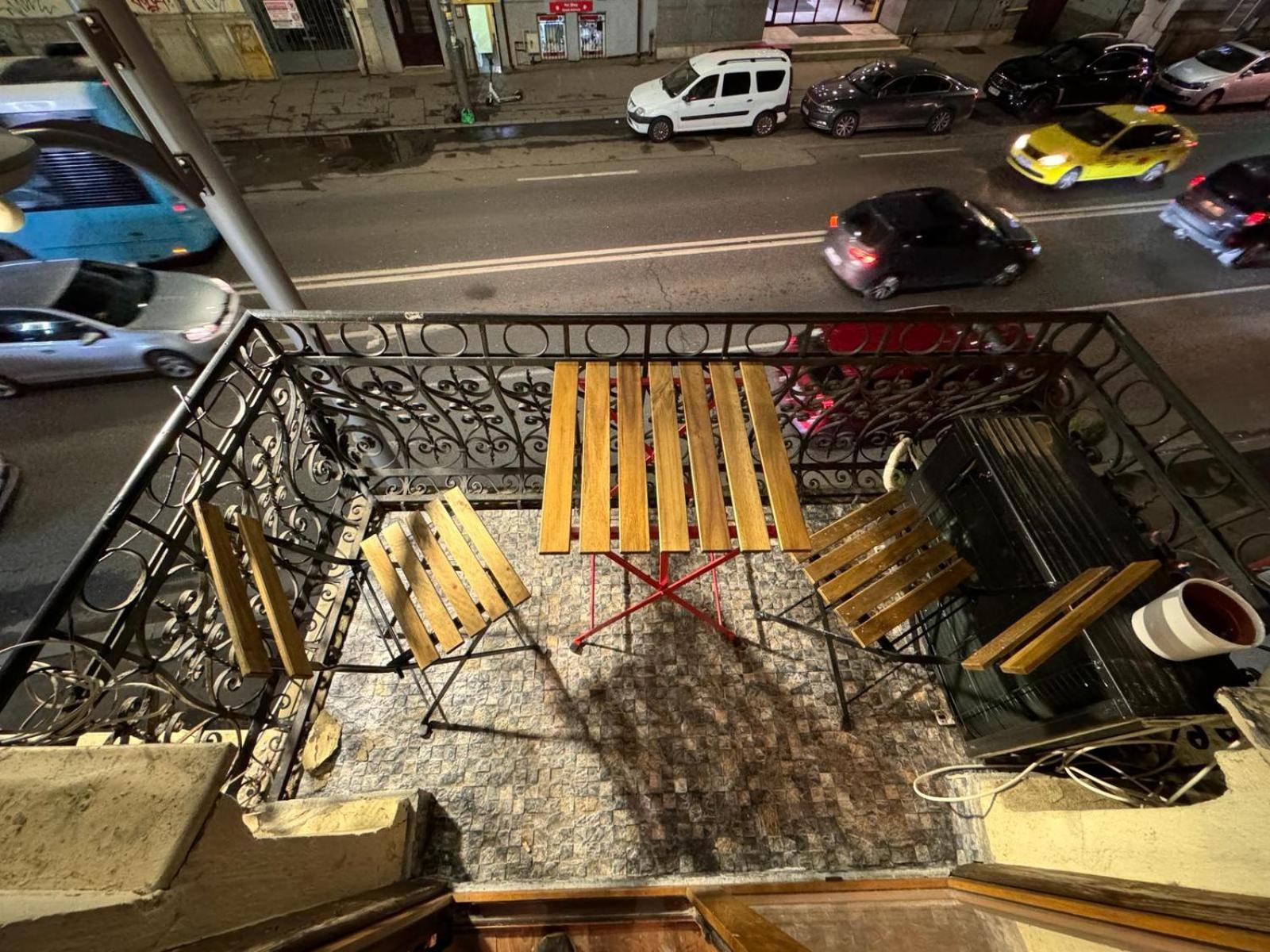 The King Suite With Balcony View Piata Romana Bucarest Exterior foto