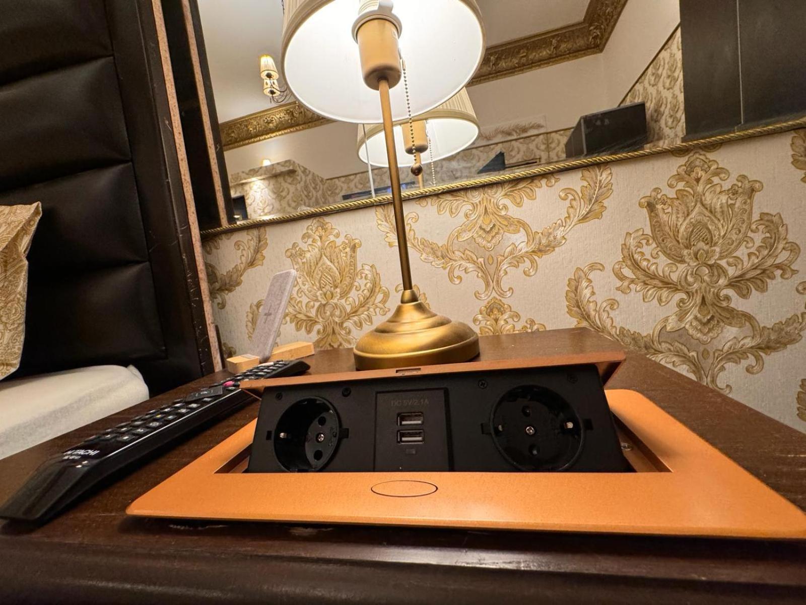 The King Suite With Balcony View Piata Romana Bucarest Exterior foto